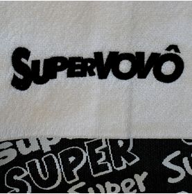 Toalha de Rosto Bordada Super Vô + Caixa