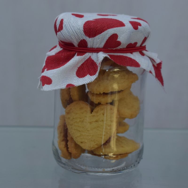 biscoito-coracao-goiaba-no-vidro-1