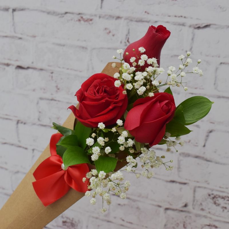 cone-de-rosas-para-quem-quero-bem-com-bombom--5-