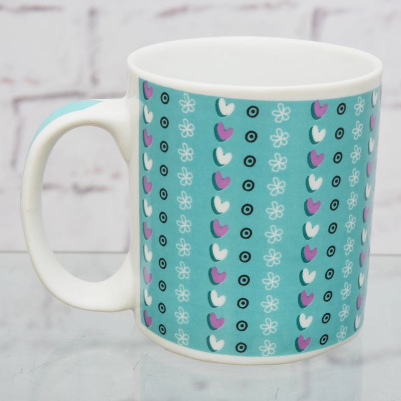 CANECA-AZUL-COM-CORACOES-3