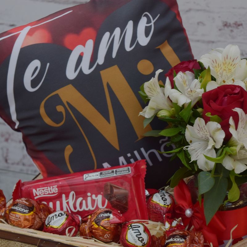 kit-almofada-flores-e-chocolates-borbulhas-de-amor-3