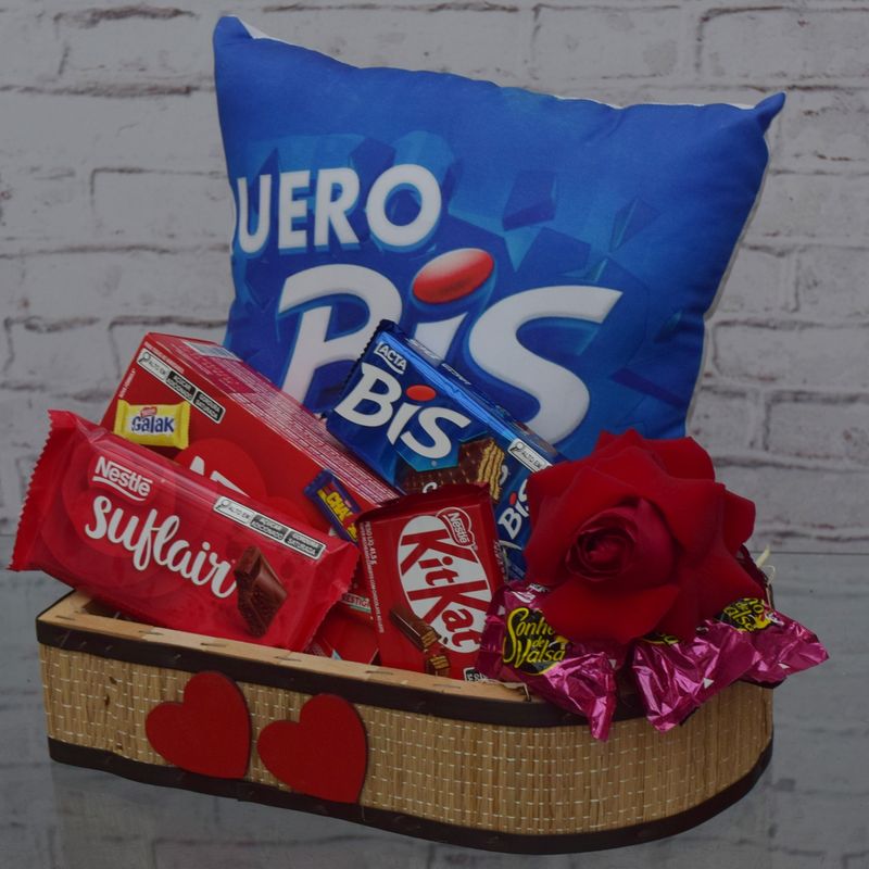 kit-almofada-bis-rosa-e-chocolates-voce-e-demais-5