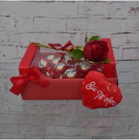 Kit com Bombom Chaveiro Coração e Rosa Te Dou Meu Coração