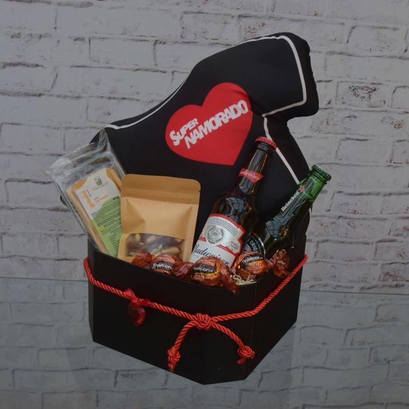 kit-almofada-aperitivos-e-cervejas-meu-namorado-merece-3