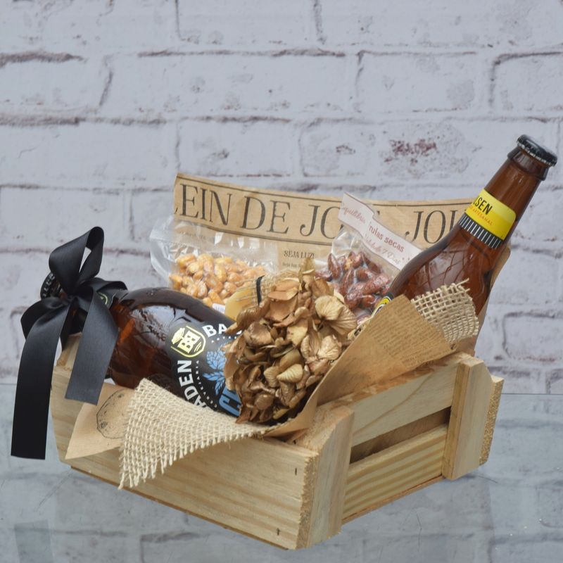 cesta-de-petiscos-e-cervejas-simplesmente-chique-para-ele-5