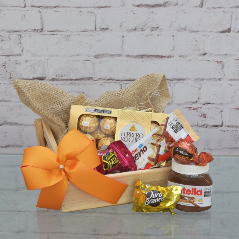 caixote-rustico-com-chocolates-para-presentear-1