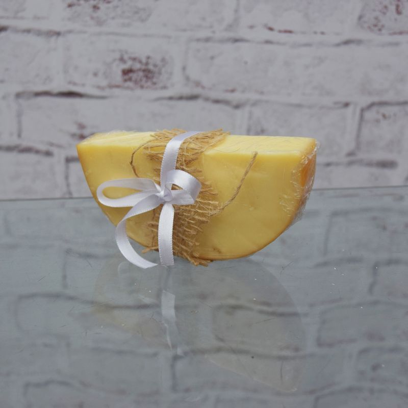 queijo-provolone-formato-meia-lua-2