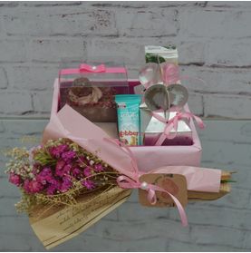 Kit com Mini Bolo e Pequenas Delícias Pra Você