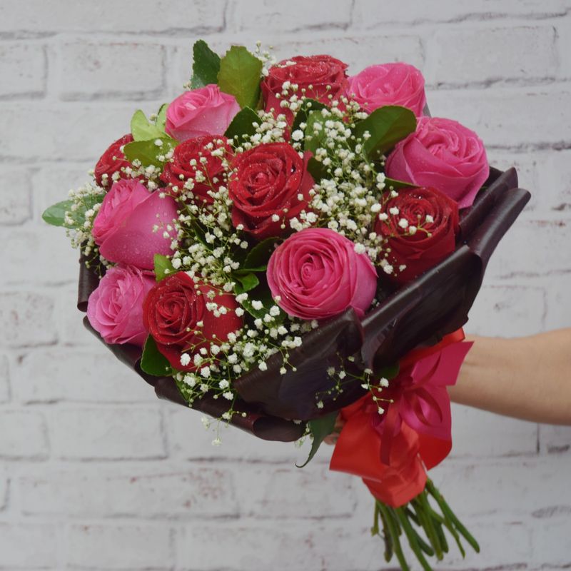 BUQUE-PARA--UMA-PESSOA--APAIXONANTE-14-ROSAS--CAROLAS-2