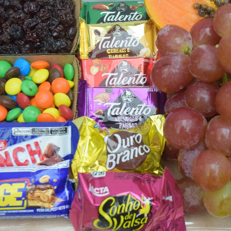 platter-de-flores-frutas-e-chocolate-sugestao-criativa-base-mdf-6