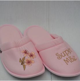 Pantufa Rosa Claro Bordado Super Mãe Blossom