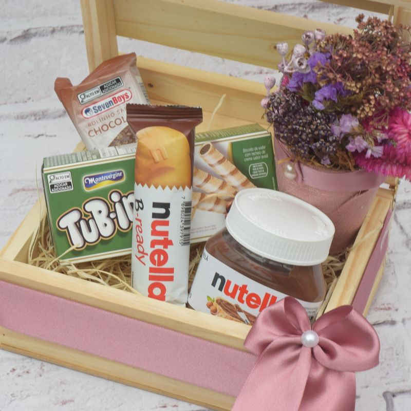 KIT-DE-CHOCOLATES-NO-BAU-COM-FLORES-SECAS-E-NUTELLA-3.jpg