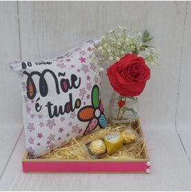 Kit Almofada P Mãe Você É Tudo e Bombom Ferrero Rocher