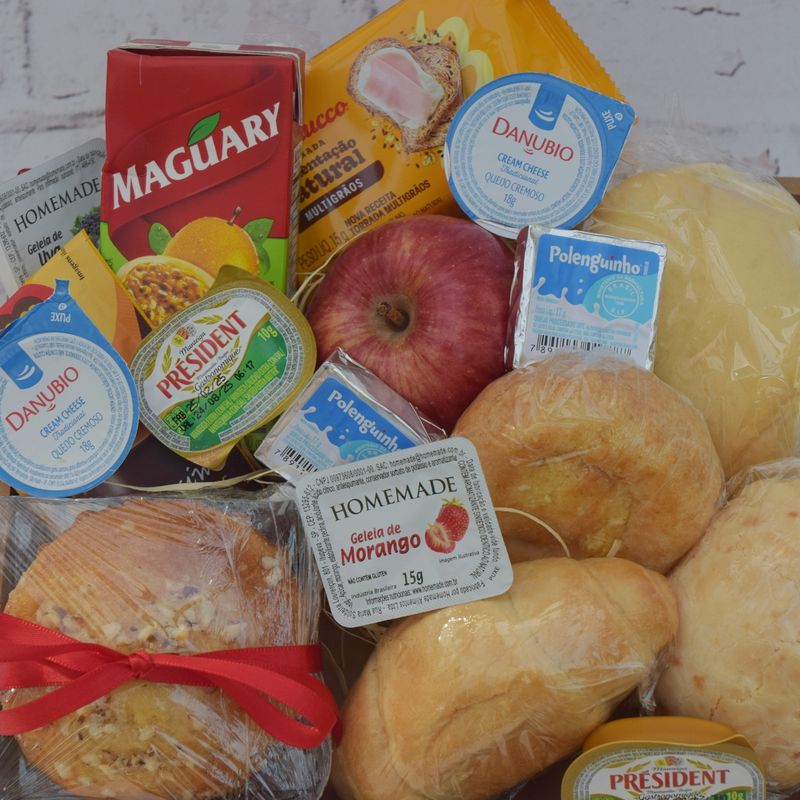kit-cafe-da-manha-com-paes-e-pao-de-queijo-para-voce-2.JPG