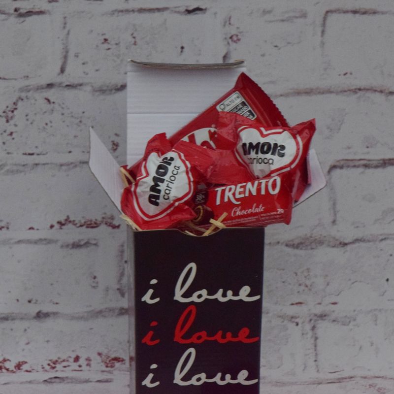 kit-com-chocolates-e-rosa-carola-para-a-minha-namorada-caixa-love-4