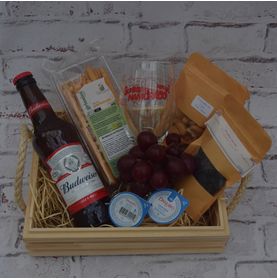 Kit com Cerveja Petiscos e Copo Super Namorado