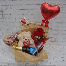 Bau com Rosa Balão Urso Espumante e Chocolates para Meu Amor