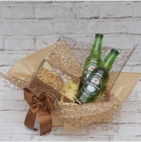 Cesta de Petiscos e Cervejas Chique para Ele