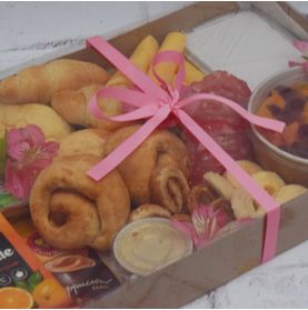 Graze com Pães Frios e Suco com Bom Gosto Pra Você