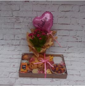 Graze Box com Pães Frios e Suco com Flores e Balão Bom Gosto Pra Você