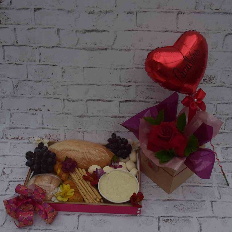 graze-box-com- paes-torrada-e- fondue-de-queijo-3