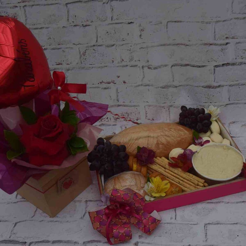 graze-box-com- paes-torrada-e- fondue-de-queijo-5