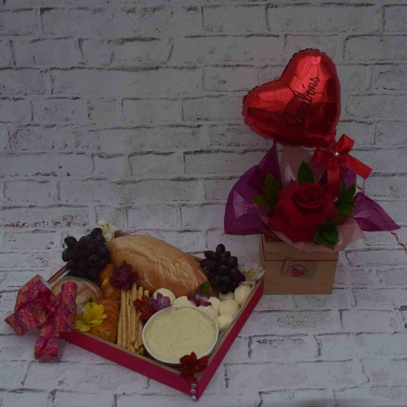 graze-box-com- paes-torrada-e- fondue-de-queijo-6