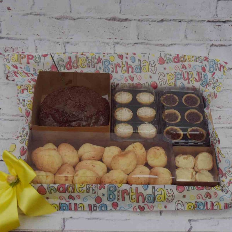 kit-feliz-aniversario--pra-voce-com-bolo-brigadeiro-e-outras-delicias-2
